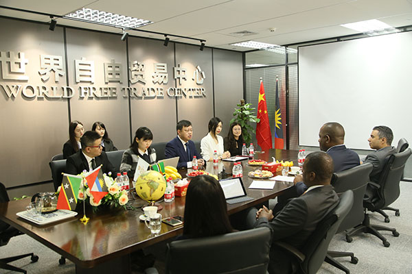 多米尼克总理到访绿野资本集团达成多项合作协议 多米尼克总理到访绿野资本集团达成多项合作协议